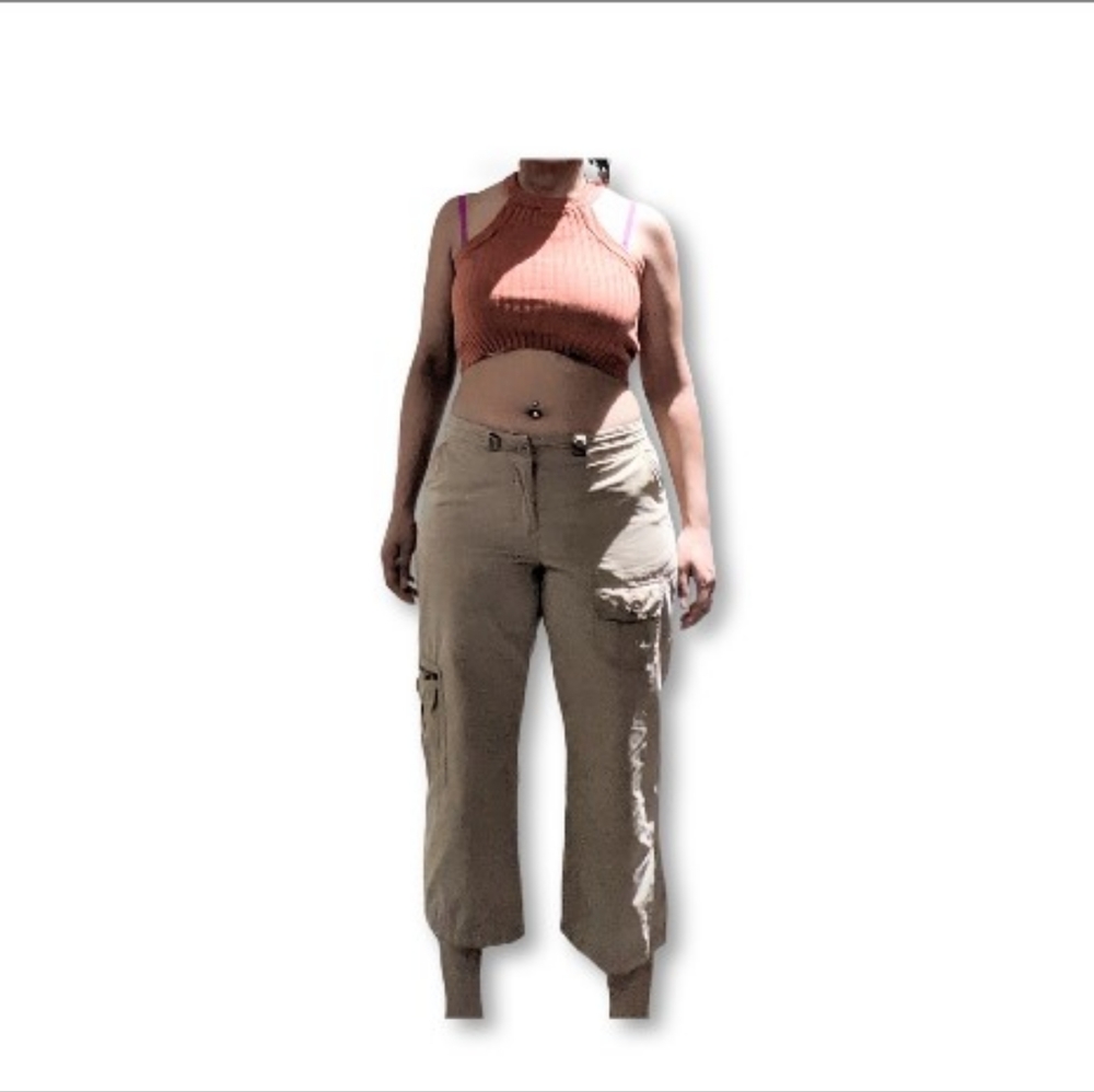 REITMANS Y2K Cargo Cropped Lowrise Pants Size 6 Beige